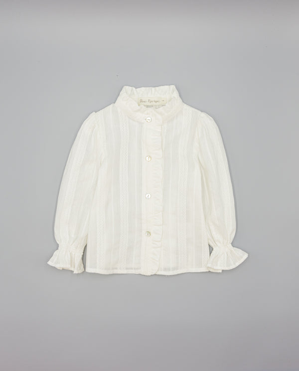 Camisa Blanca De Muselina Texturizada Con Volante